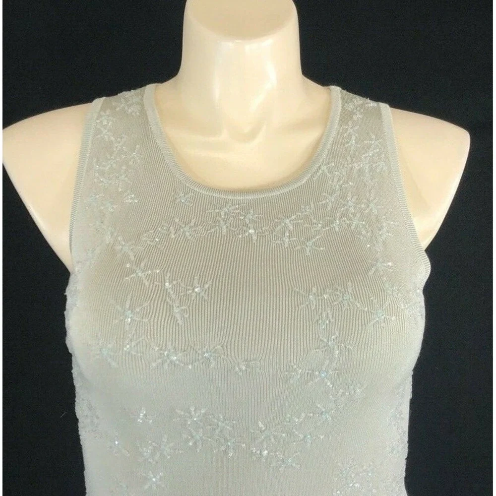 Carmen Marc Valvo LARGE Top Light Gray Clear Bead Heavy Knit Tank Shell Stretchy - Picture 3 of 8